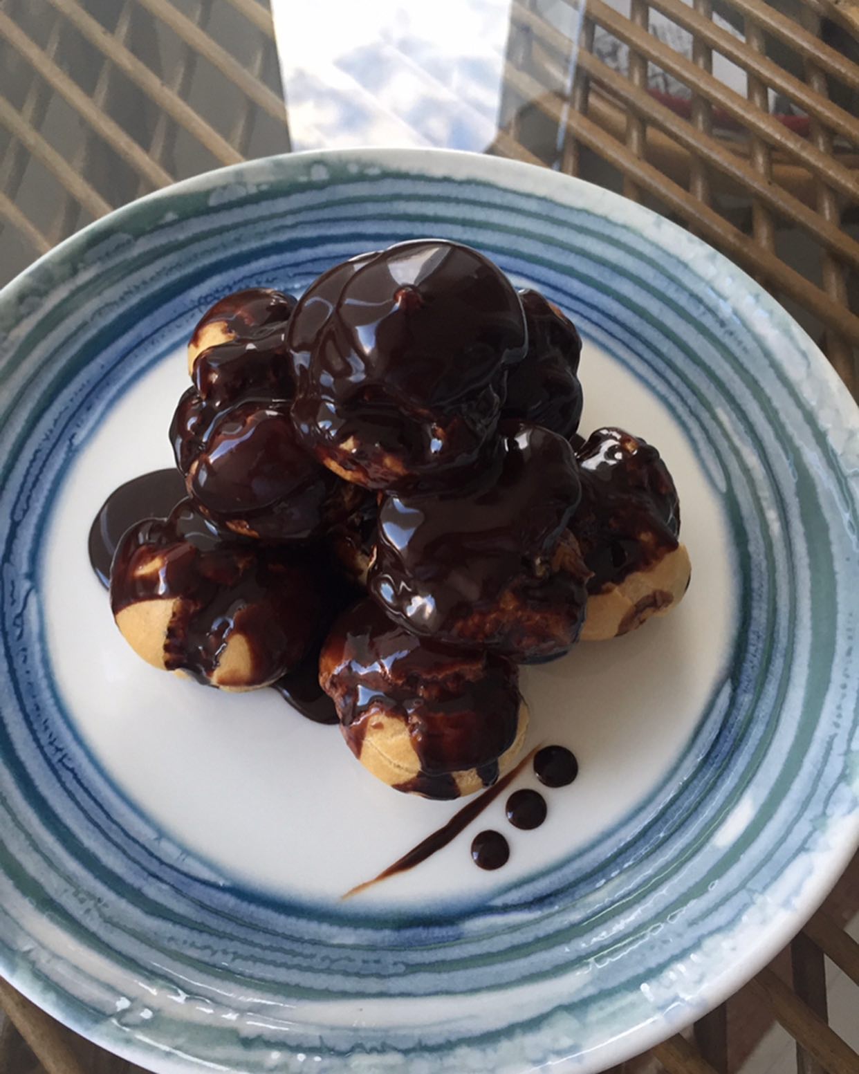 Orijinal Profiterol Tarifi: Pâte à Choux ile Fransız Mutfağının Klasiği